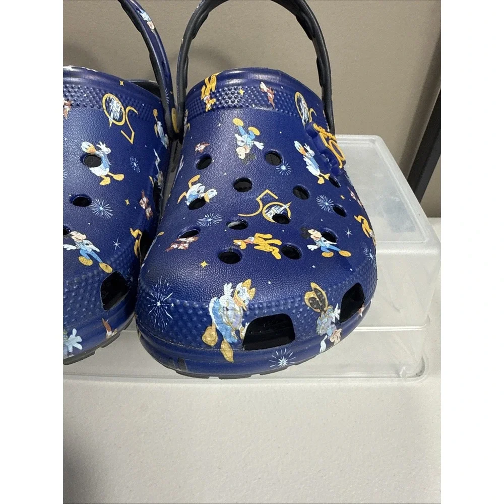 Disney World Disney Parks Crocs 50TH Anniversary Mens 6 Womens‎ 8